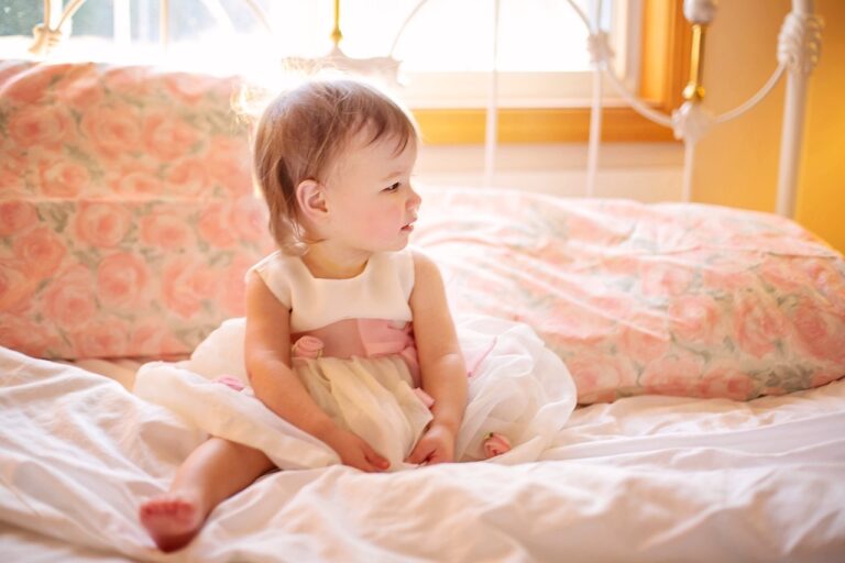 Chambre de bébé : comment ces 11 couleurs affectent le comportement de bébé.